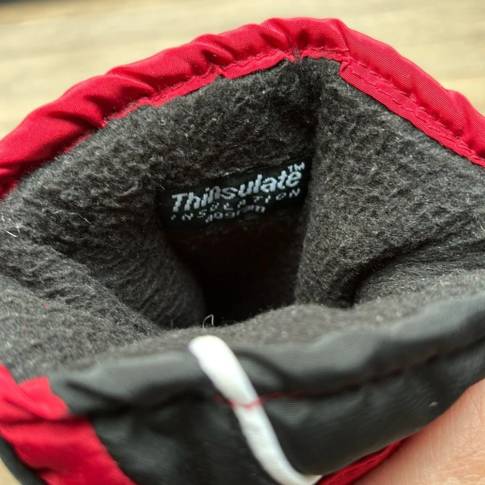 Winter sport gloves Thinsulate insulation